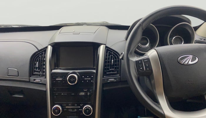 2019 Mahindra XUV500 W11 AT, Diesel, Automatic, 85,421 km, Air Conditioner