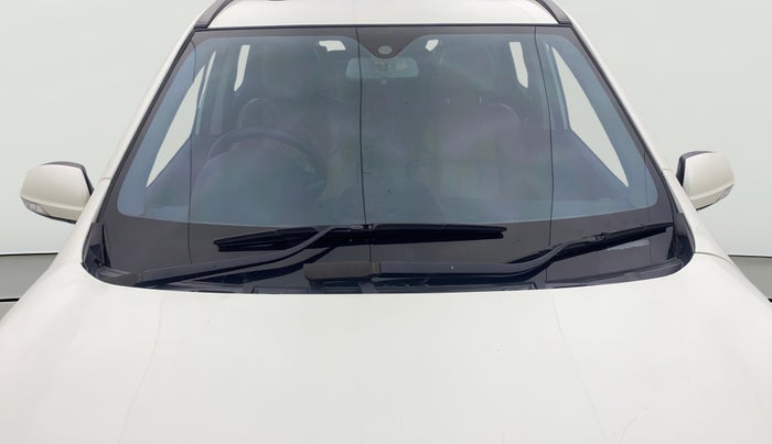 2019 Mahindra XUV500 W11, Diesel, Manual, 69,786 km, Front Windshield