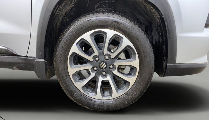 2023 Maruti Grand Vitara ZETA SMART HYBRID, Petrol, Manual, 10,426 km, Right Front Wheel