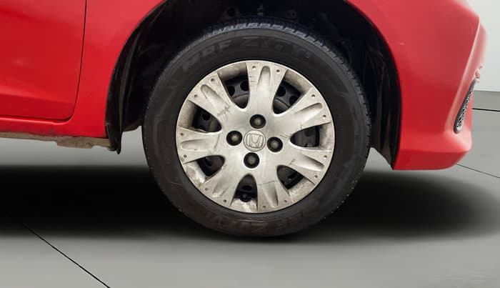2016 Honda Brio S MT, Petrol, Manual, 60,950 km, Right Front Wheel