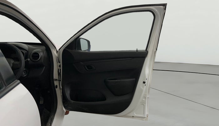2019 Renault Kwid RXL, Petrol, Manual, 5,855 km, RHS Front Door