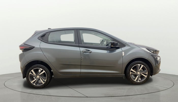 2024 Tata ALTROZ XZ PETROL, Petrol, Manual, 6,794 km, Right Side View