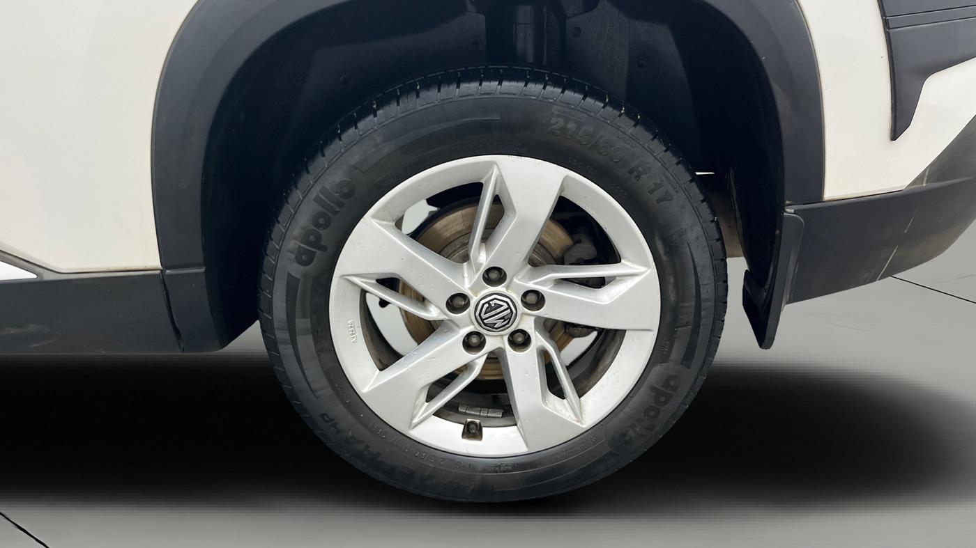 2021 MG HECTOR SHINE 1.5 PETROL TURBO MT, Petrol, Manual, 41,754 km, Left Rear Wheel