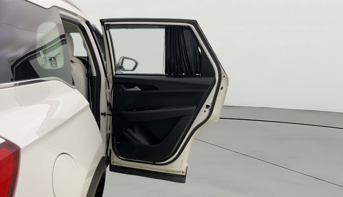 2019 MG HECTOR SHARP 1.5 DCT PETROL, Petrol, Automatic, 80,038 km, RHS Rear Door