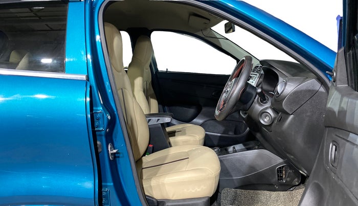 2021 Renault Kwid RXL 1.0 AMT, Petrol, Automatic, 20,240 km, Right Side Front Door Cabin