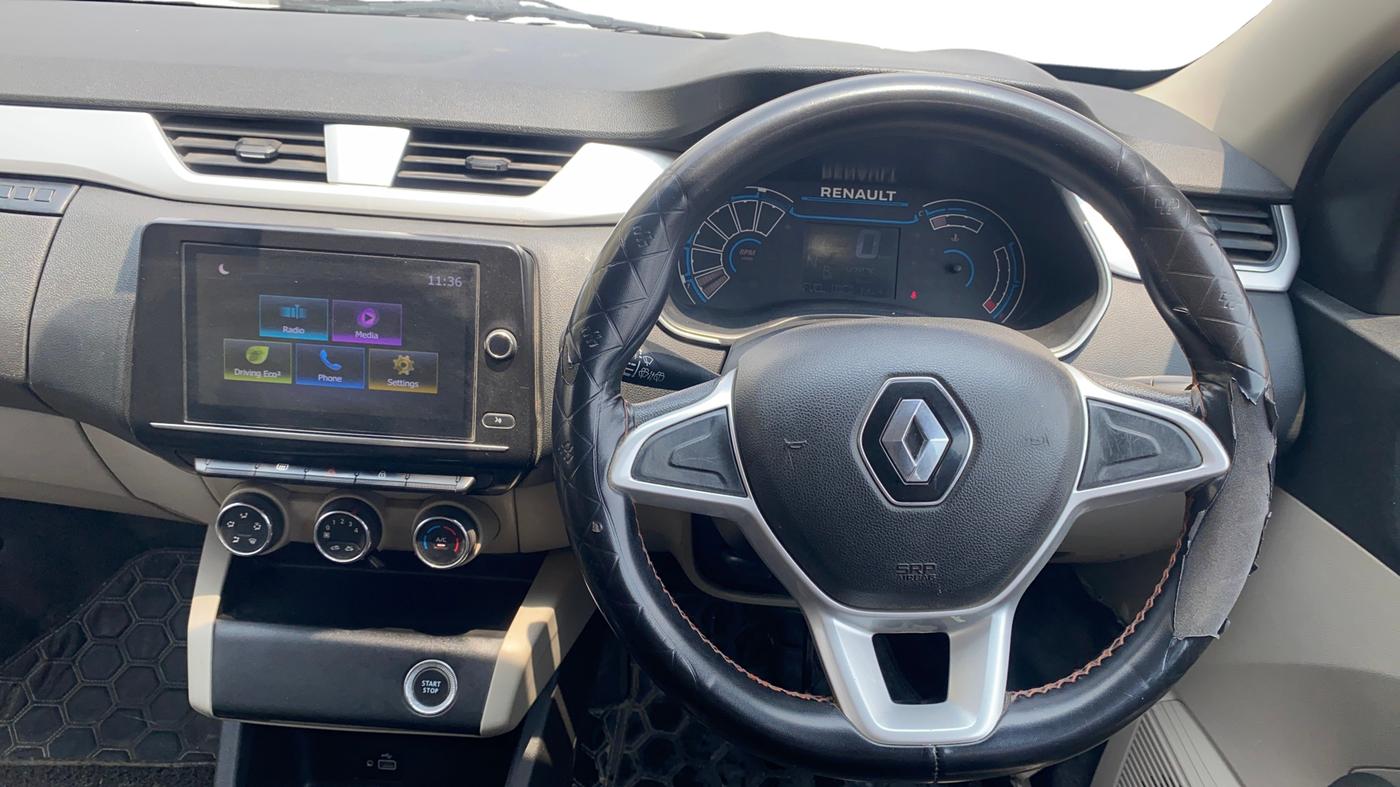 2020 Renault TRIBER RXZ AMT, Petrol, Automatic, 43,968 km, Steering Wheel Close Up
