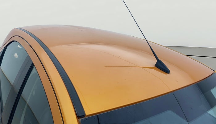 2018 Tata Tiago XZ PETROL, Petrol, Manual, 28,115 km, Roof