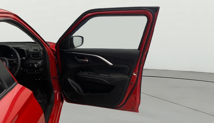 2025 Maruti Swift ZXi AMT, Petrol, Automatic, 62,398 km, RHS Front Door