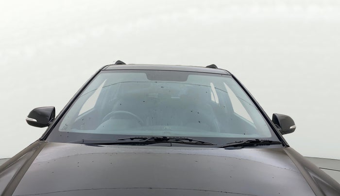 2017 Hyundai Creta SX PLUS AT 1.6 DIESEL, Diesel, Automatic, 96,995 km, Front Windshield