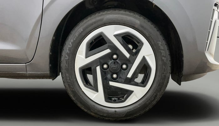 2024 Hyundai AURA S 1.2 CNG, CNG, Manual, 11,040 km, Right Front Wheel