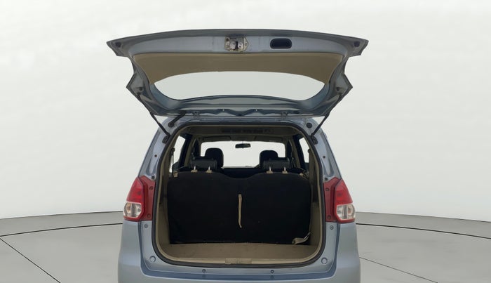 2015 Maruti Ertiga VDI, Diesel, Manual, 84,925 km, Boot Door Open