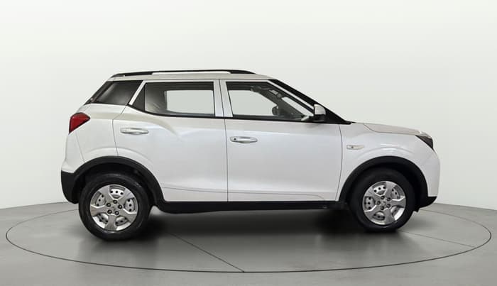 2024 Mahindra XUV300 W4 1.5 DIESEL, Diesel, Manual, 84,053 km, Right Side View