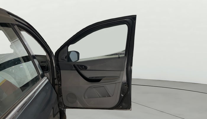 2020 Tata TIGOR XZ PETROL, Petrol, Manual, 58,191 km, RHS Front Door