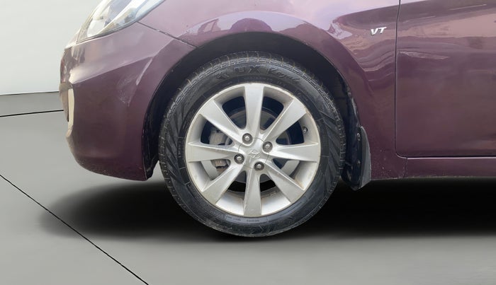2013 Hyundai Verna FLUIDIC 1.6 VTVT SX OPT, Petrol, Manual, 99,222 km, Left Front Wheel