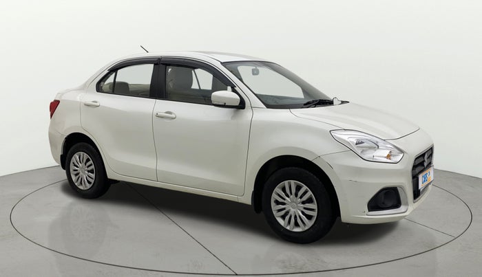 2024 Maruti Dzire VXi, Petrol, Manual, 16,886 km, Right Front Diagonal