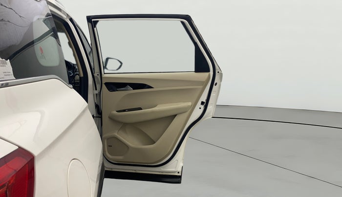 2021 MG HECTOR SHARP 1.5 PETROL CVT, Petrol, Automatic, 62,429 km, RHS Rear Door