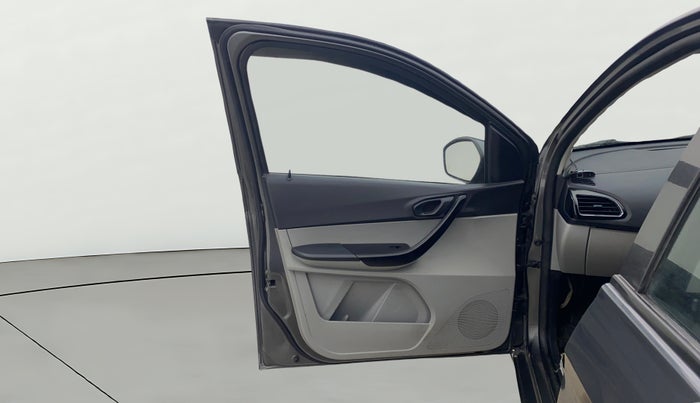 2020 Tata Tiago XT PETROL, Petrol, Manual, 35,357 km, LHS Front Door