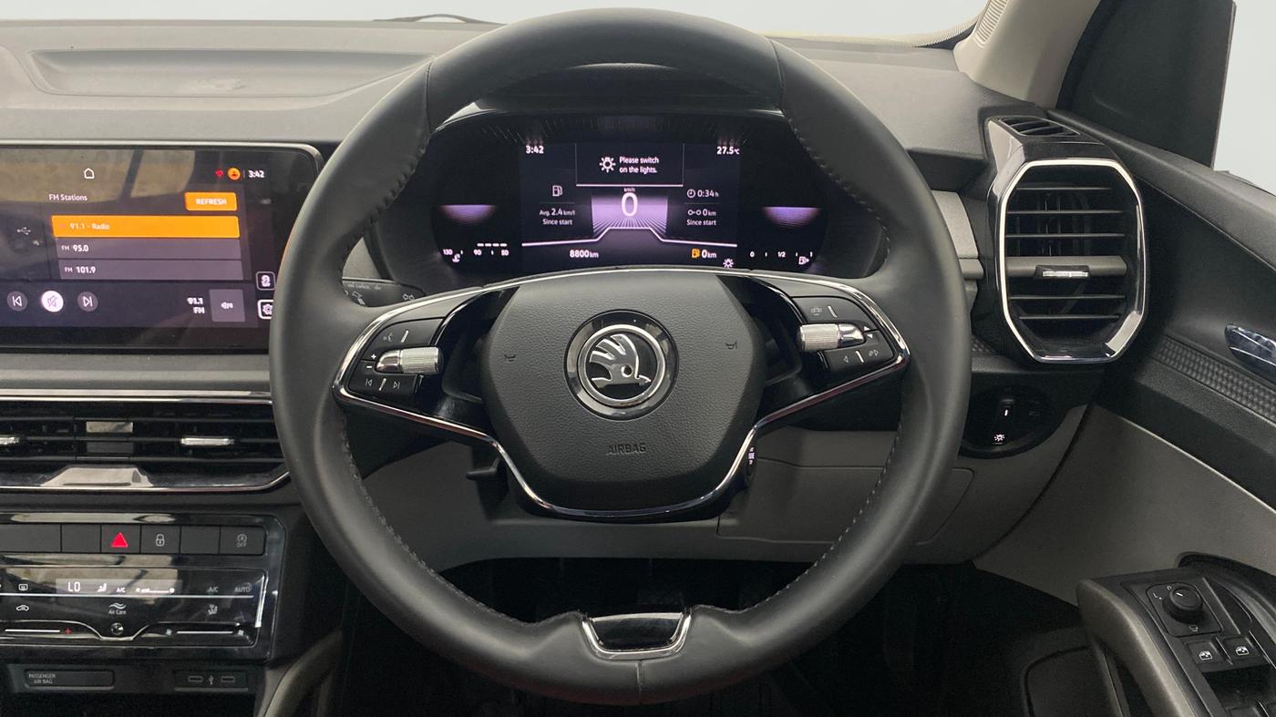 2025 Skoda Kylaq Signature Plus, Petrol, Manual, 8,800 km, Steering Wheel Close Up