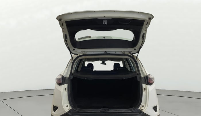 2020 Tata Harrier XM 2.0L KRYOTEC, Diesel, Manual, 95,786 km, Boot Door Open