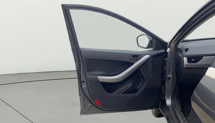 2022 Tata NEXON XM SUNROOF PETROL, Petrol, Manual, 16,608 km, LHS Front Door