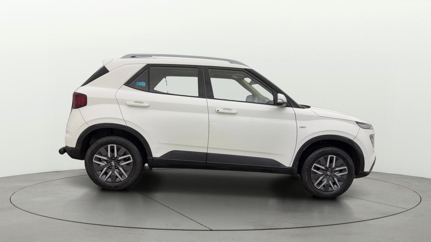 2021 Hyundai VENUE SX 1.0 TURBO IMT, Petrol, Manual, 67,142 km, Right Side View
