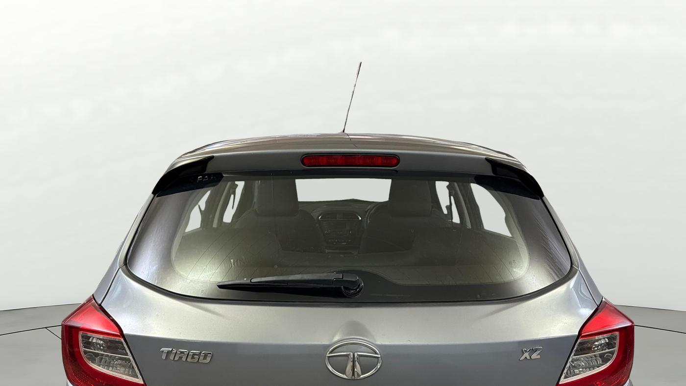 2018 Tata Tiago XZ PETROL, Petrol, Manual, 25,080 km, Rear Windshield