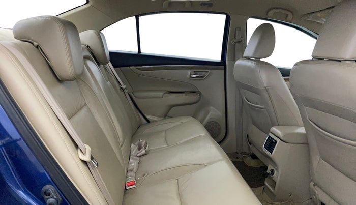 2018 Maruti Ciaz ALPHA 1.5 SHVS PETROL, Petrol, Manual, 82,251 km, Right Side Rear Door Cabin