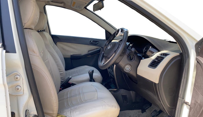 2014 Tata Zest XMS 75PS DIESEL, Diesel, Manual, 1,05,964 km, Right Side Front Door Cabin