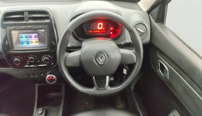 2019 Renault Kwid RXT 1.0 AMT (O), Petrol, Automatic, 31,016 km, Steering Wheel Close Up