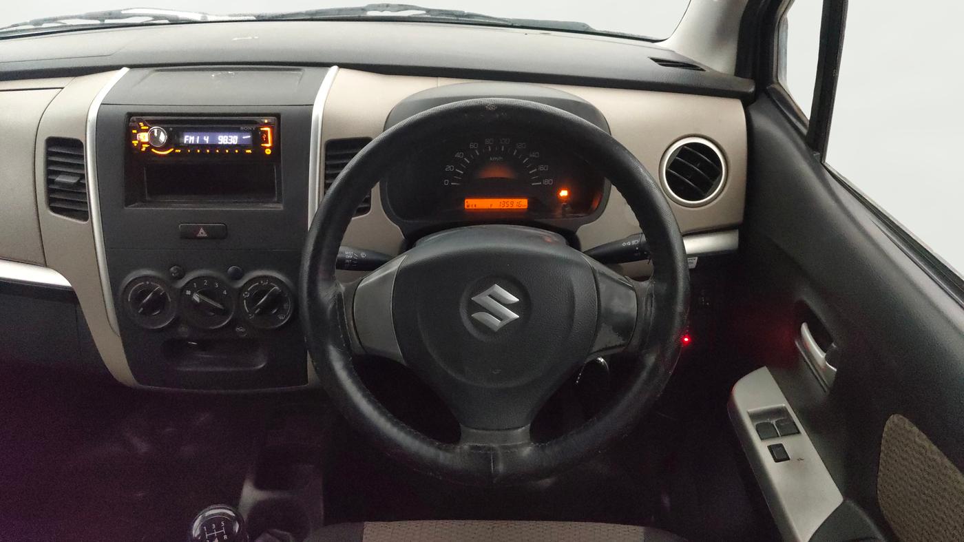 2014 Maruti Wagon R 1.0 LXI CNG, CNG, Manual, 1,35,909 km, Steering Wheel Close Up