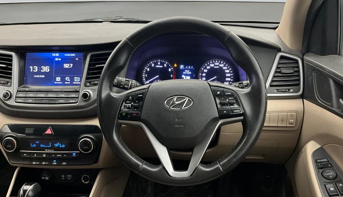 2017 Hyundai Tucson 2WD AT GL PETROL , Petrol, Automatic, 95,364 km, Steering Wheel Close Up