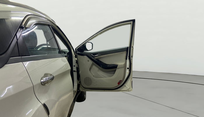 2021 Tata NEXON XZ PLUS PETROL, Petrol, Manual, 40,104 km, RHS Front Door