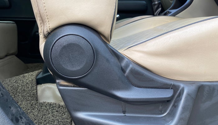 2021 Maruti New Wagon-R VXI 1.0, Petrol, Manual, 56,866 km, Third Seat Row ( optional )