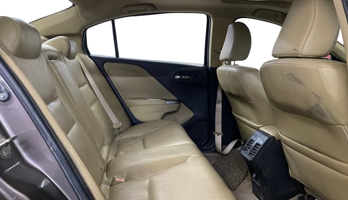 2016 Honda City 1.5L I-VTEC VX CVT, Petrol, Automatic, 65,363 km, Right Side Rear Door Cabin