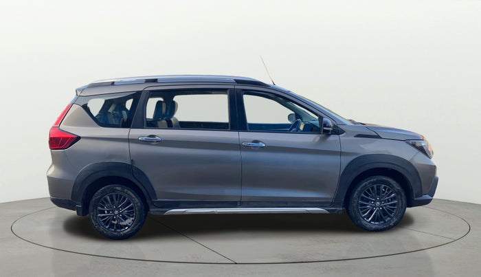 2019 Maruti XL6 ALPHA MT, Petrol, Manual, 94,172 km, Right Side View