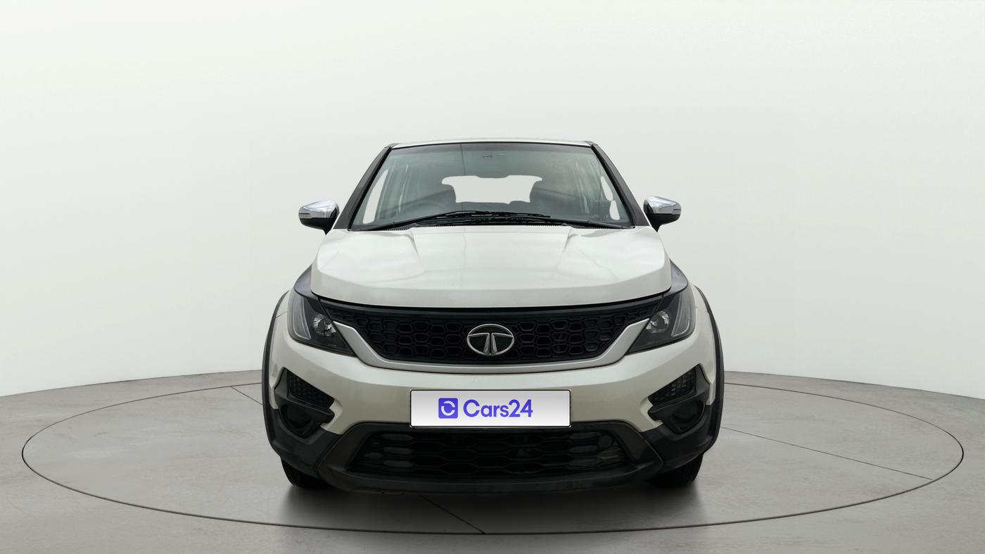 2017 Tata Hexa XE 4X2 7 STR, Diesel, Manual, 40,406 km, Front