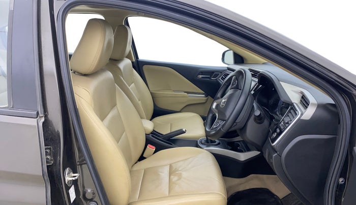 2017 Honda City 1.5L I-VTEC VX, Petrol, Manual, 53,203 km, Right Side Front Door Cabin