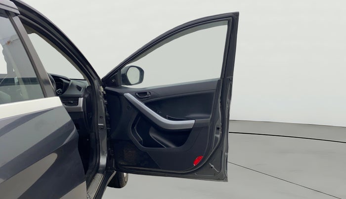 2020 Tata NEXON XE PETROL, Petrol, Manual, 97,484 km, RHS Front Door