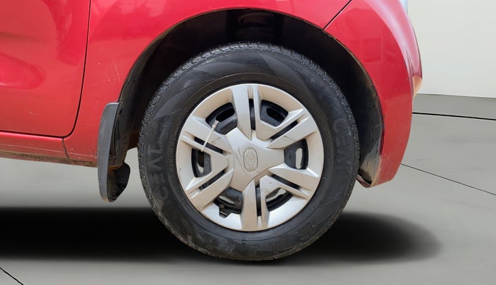 2017 Datsun Redi Go T (O), Petrol, Manual, 49,543 km, Right Front Wheel