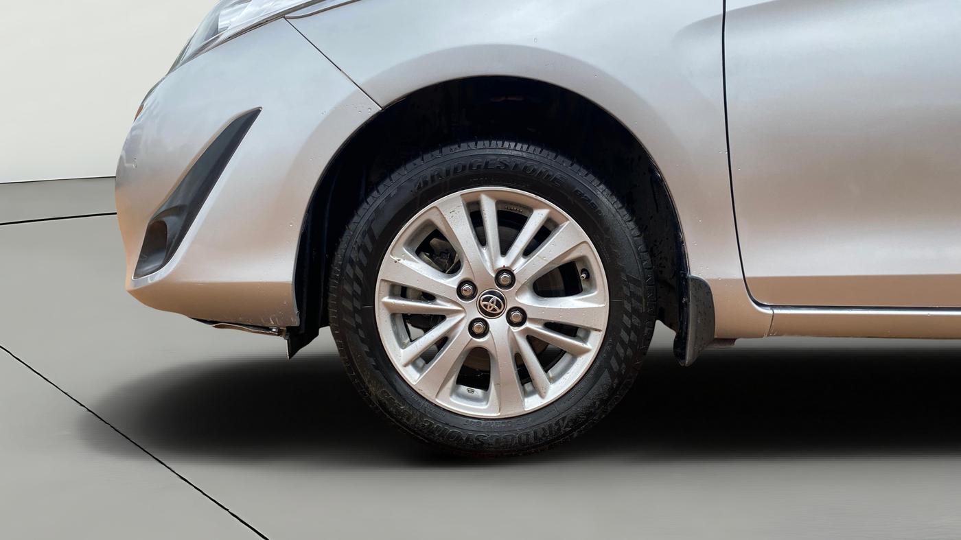 2018 Toyota YARIS V MT, Petrol, Manual, 69,284 km, Left Front Wheel