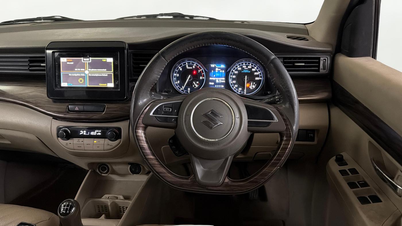 2019 Maruti Ertiga ZXI+ SHVS, Petrol, Manual, 87,662 km, Steering Wheel Close Up