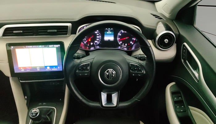2022 MG ASTOR SUPER 1.5 MT, Petrol, Manual, 36,542 km, Steering Wheel Close Up