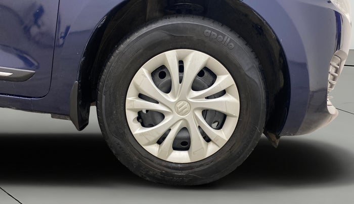 2019 Maruti Swift VXI AMT, Petrol, Automatic, 36,989 km, Right Front Wheel