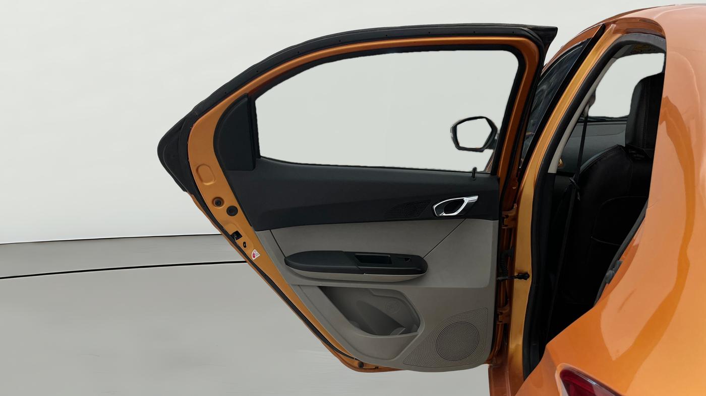 2018 Tata Tiago XZA PETROL, Petrol, Automatic, 57,504 km, LHS Rear Door