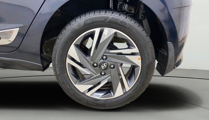 2022 Hyundai NEW I20 ASTA 1.2 MT, Petrol, Manual, 22,871 km, Left Rear Wheel