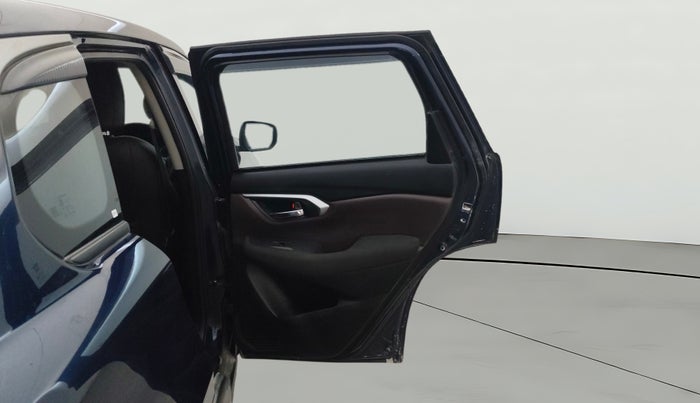 2024 Maruti Grand Vitara DELTA SMART HYBRID AT, Petrol, Automatic, 9,478 km, RHS Rear Door