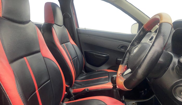 2017 Renault Kwid RXL, Petrol, Manual, 59,009 km, Right Side Front Door Cabin