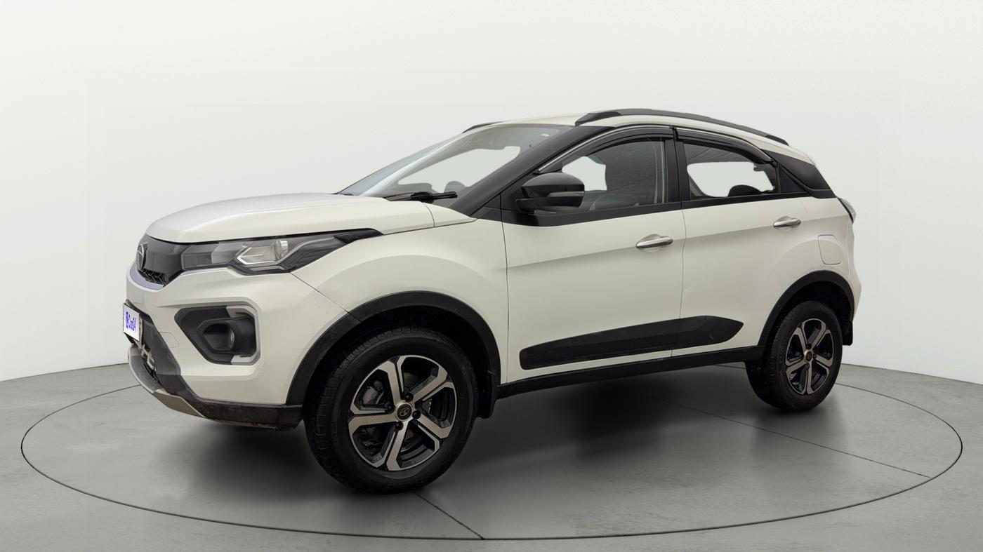 2022 Tata NEXON XZA PLUS PETROL, Petrol, Automatic, 71,950 km, Left Front Diagonal