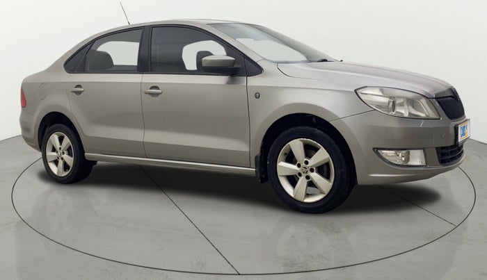 2015 Skoda Rapid 1.6 MPI ELEGANCE PLUS, Petrol, Manual, 1,26,232 km, SRP