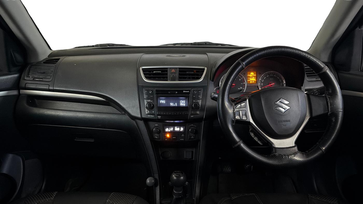 2016 Maruti Swift ZXI, Petrol, Manual, 74,273 km, Dashboard